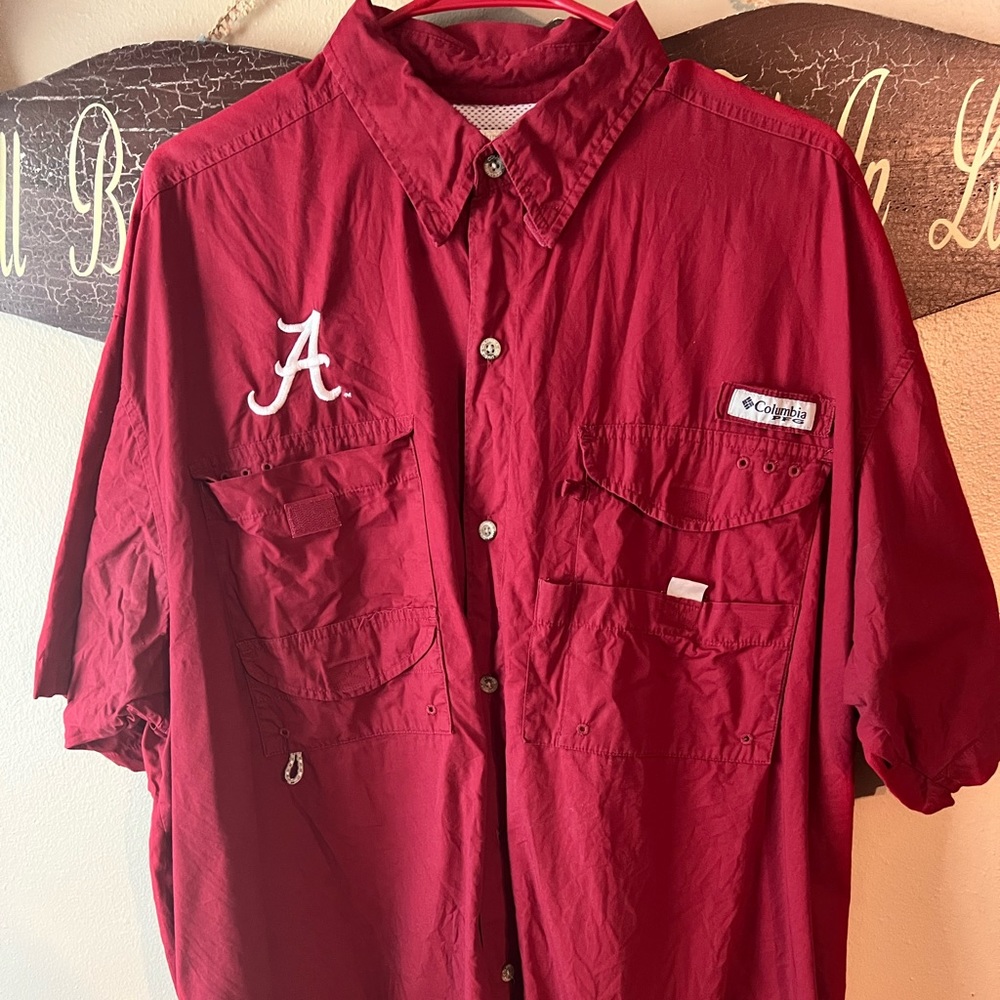 XL Columbia button up shirt